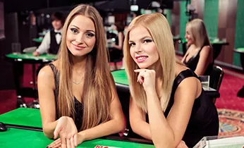 Hoàn trả casino hàng ngày/tuần v9bett win